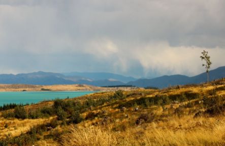 Lake Pukaki … looking back at the rainclouds